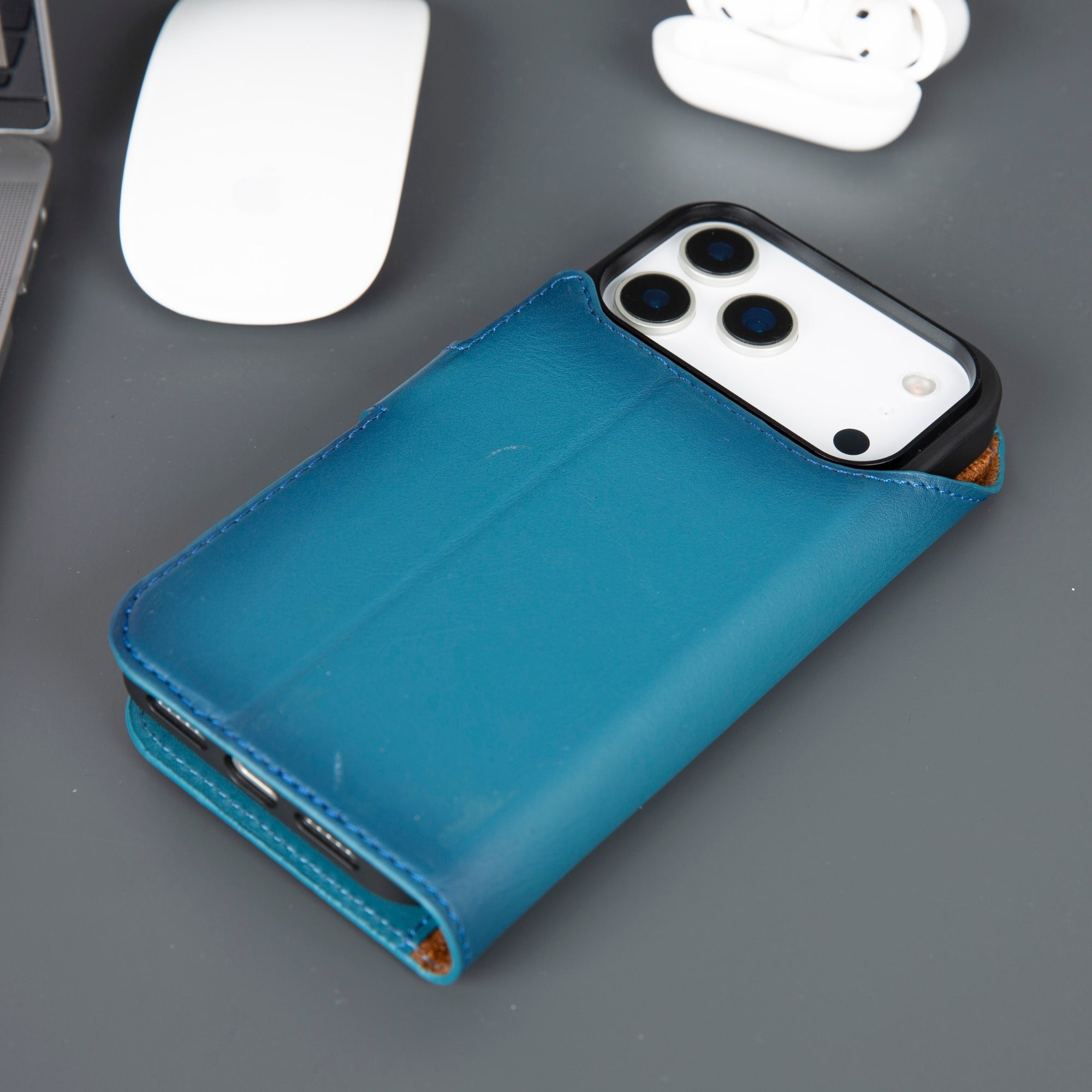 Casper iPhone 17 Pro Max Leder Wallet Case – MagSafe Kompatibel
